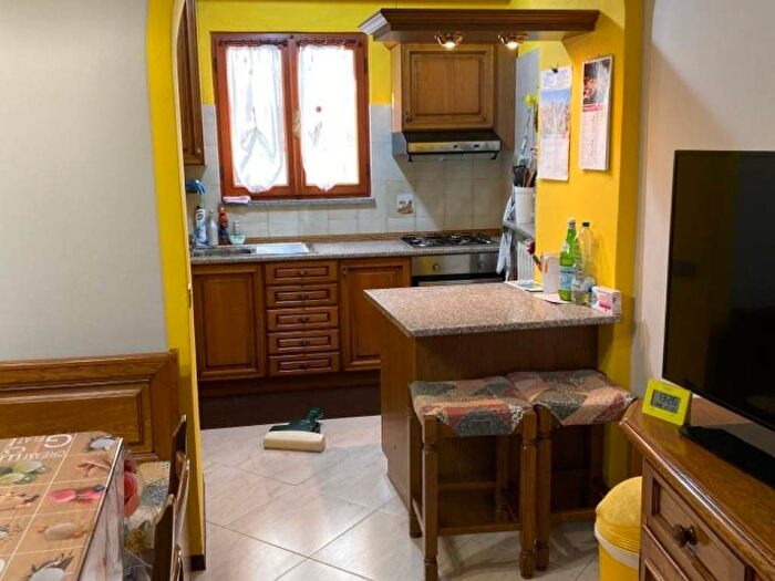 Appartamento bilocale in affitto in Via Santuario, Ghiffa