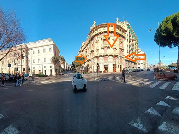 Appartamento con 6 locali in affitto in Corso Italia, Centro Storico, Savona