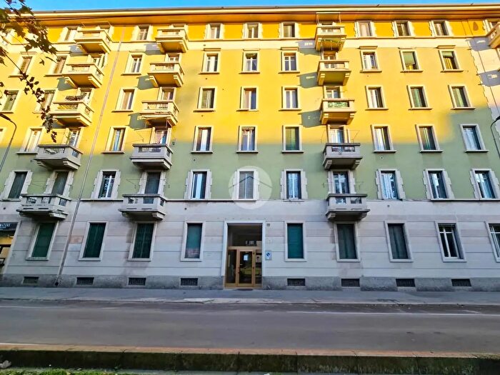 Appartamento trilocale in vendita in Viale Fulvio Testi, Milano