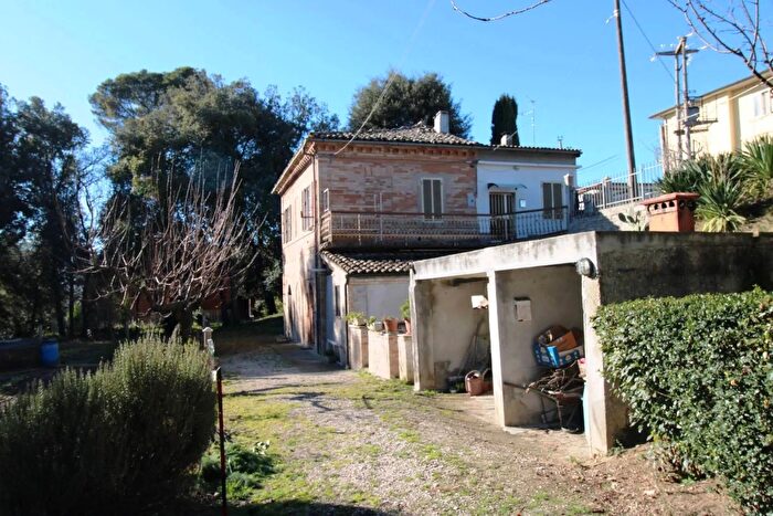 Casa trilocale in vendita in Contrada San Gaetano Magliano di Tenna, Magliano Di Tenna