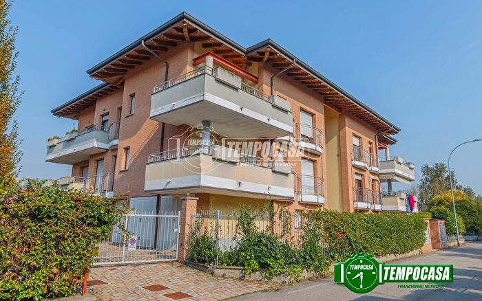 Appartamento bilocale in vendita in Via Don Carlo Gnocchi, Rosate