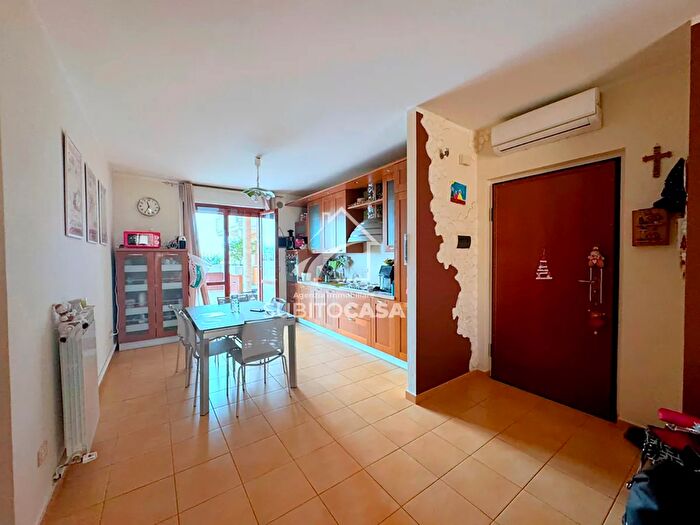 Appartamento trilocale in vendita in Via delle Begonie Termoli Cb, Termoli