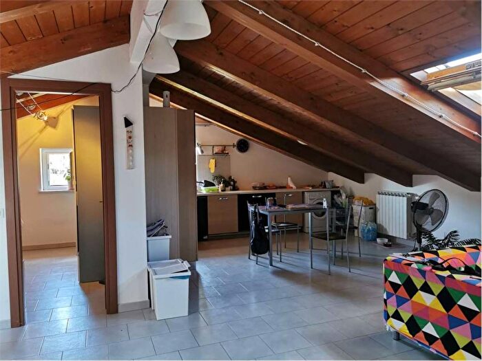 Appartamento trilocale in affitto in Bradia Nave San Michele, Sarzana