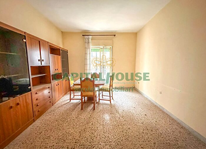 Appartamento trilocale in vendita in Zona Via Seggio dei Cavalieri, Capua