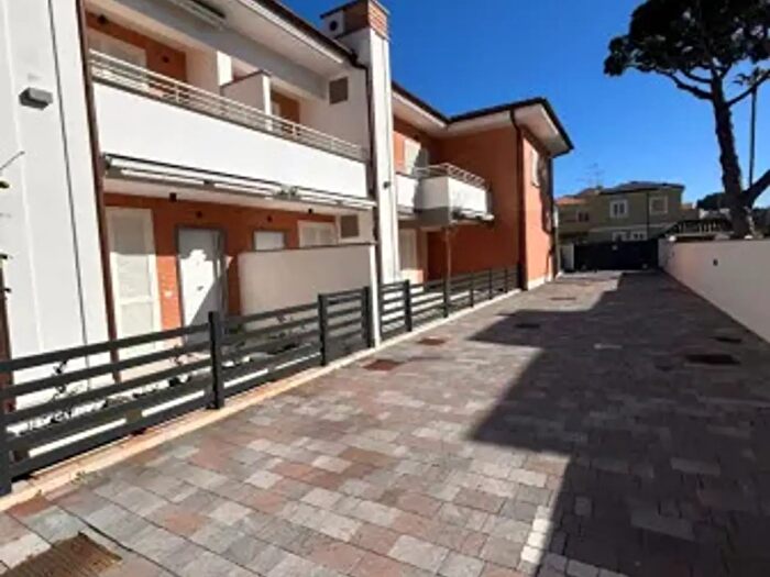 Appartamento bilocale in vendita in Viale del Sole, Anzio