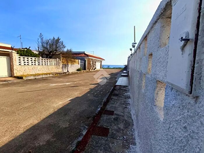 Casa con 5 locali in vendita in Via Marecchia, Porto Cesareo