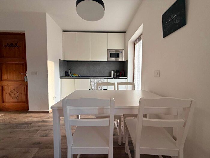 Appartamento bilocale in affitto in Via Ripa Fontana, Molina, Valdidentro