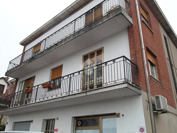 Appartamento quadrilocale in vendita in Strada Statale Dinazzano, Casalgrande