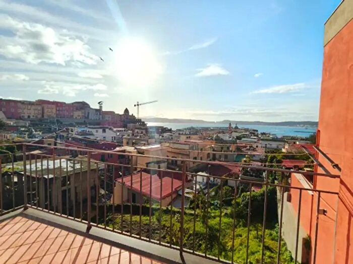 Appartamento bilocale in vendita in Viale Capomazza, Pozzuoli