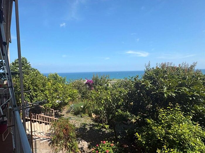 Appartamento quadrilocale in affitto in Legino Zinola Fornaci, Savona