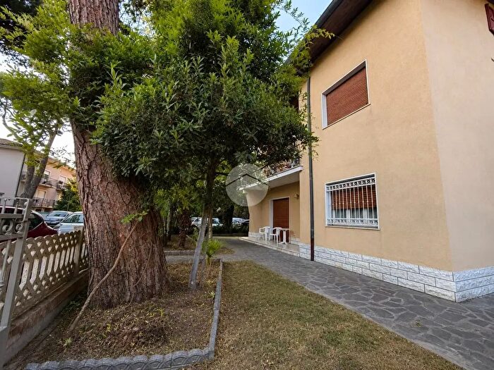 Casa quadrilocale in vendita in Via Venere, Cervia