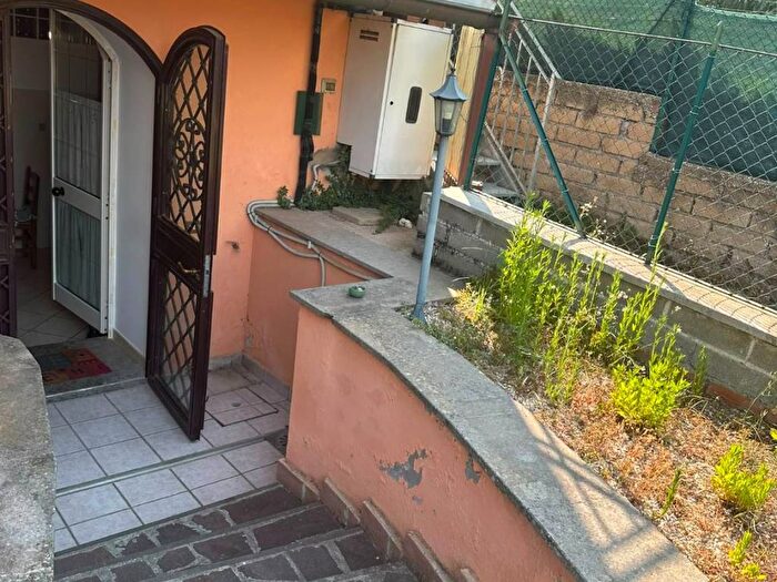 Appartamento trilocale in affitto in Via Quarticciolo di Vermicino, Frascati
