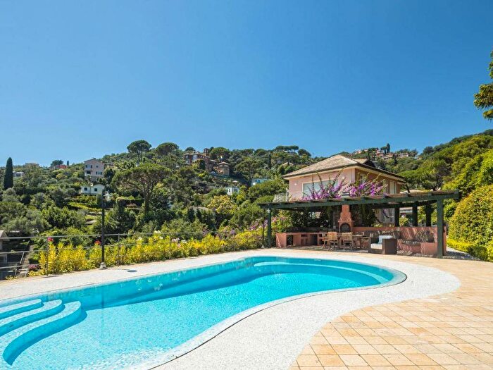 Casa con 6 locali in affitto in Via del Sole, Centro, Santa Margherita Ligure