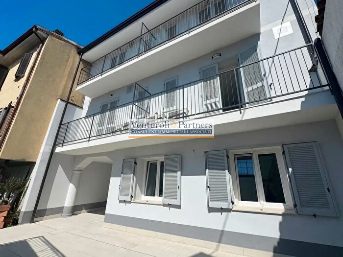 Appartamento bilocale in vendita in Via Navezzo, Castelli Calepio