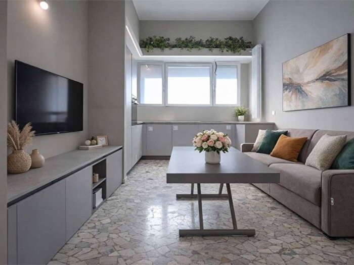 Appartamento bilocale in affitto in Via Sarzana, Istria, Milano