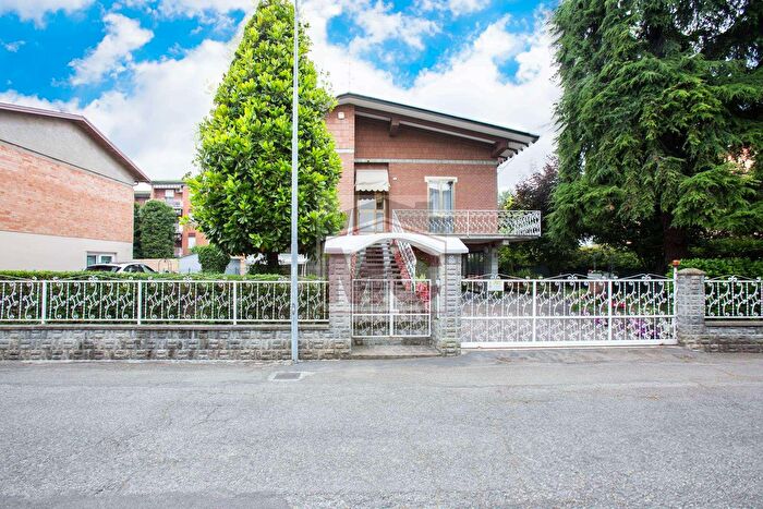 Casa con 5 locali in vendita in Viale Resistenza B, Rubiera