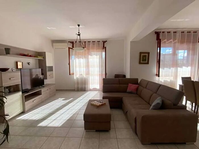 Appartamento monolocale in affitto in Viale delle Vigne, Porto Torres