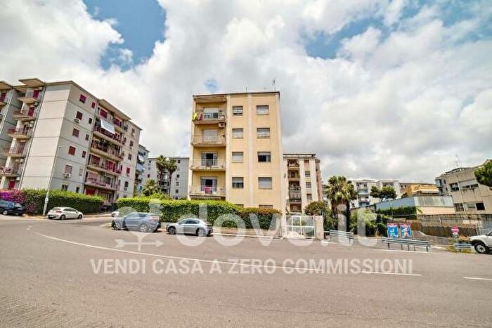 Appartamento con 5 locali in vendita in Via Josemaria Escrivà, Catania