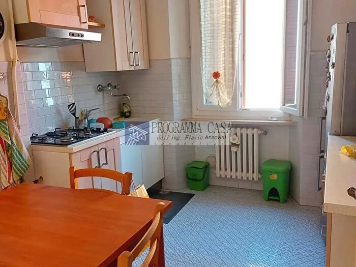 Appartamento trilocale in vendita in Ancona
