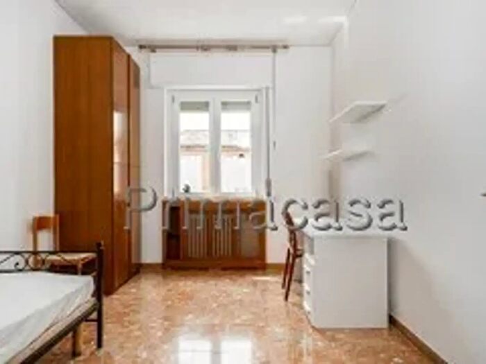 Appartamento con 5 locali in vendita in Verona