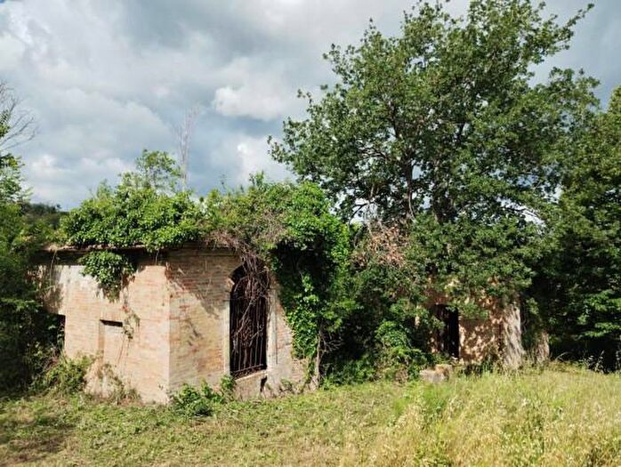 Casa bilocale in vendita in Località Poggio Cupro, Cupramontana