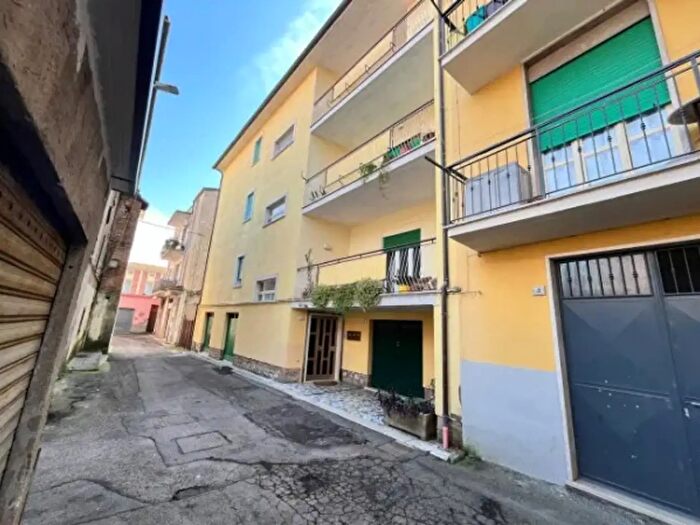 Appartamento quadrilocale in vendita in Via Piacenza, Orte