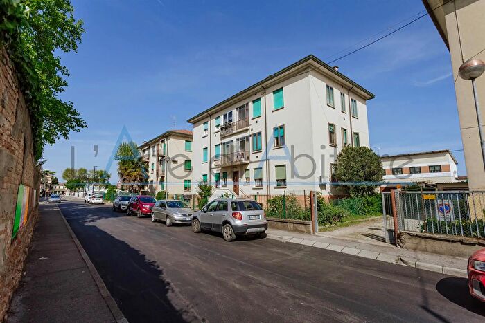 Appartamento con 5 locali in vendita in Piove di Sacco, Piove Di Sacco