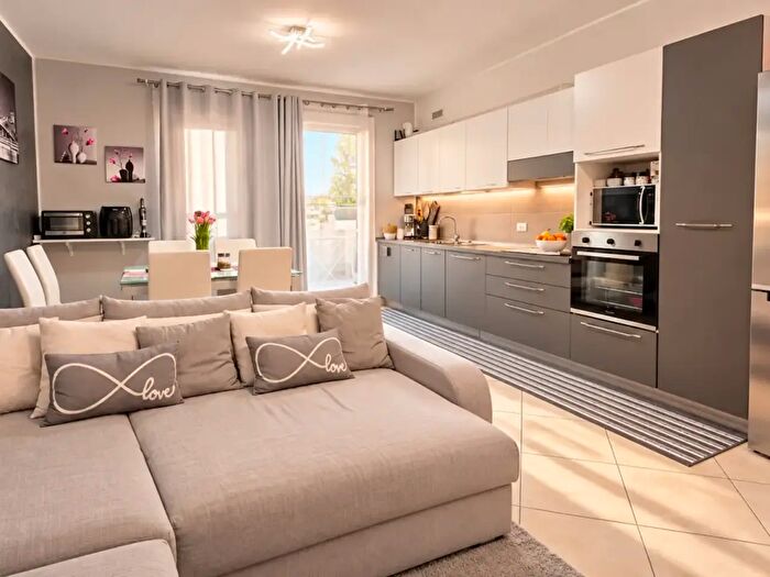 Appartamento trilocale in vendita in Via Palu' Inferiore, Brugine