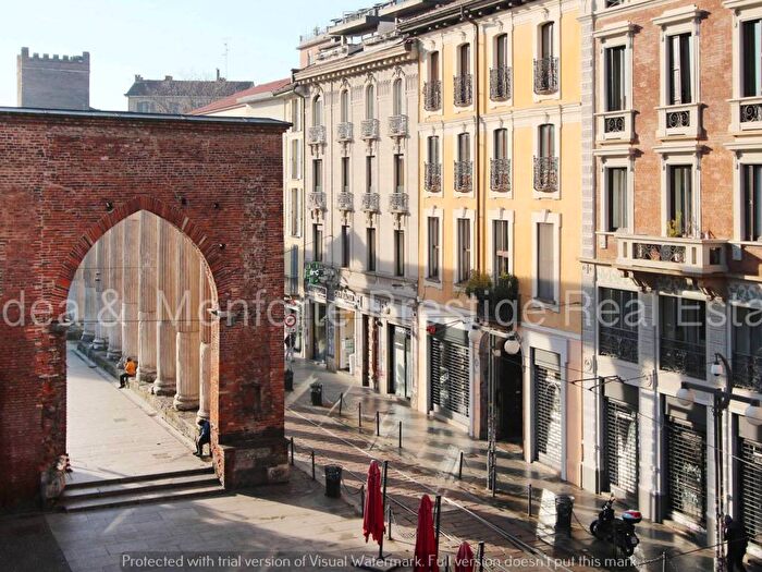 Appartamento bilocale in affitto in Via Pio IV, Carrobbio, Milano