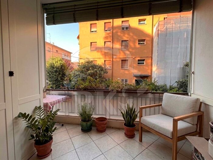 Appartamento trilocale in affitto in Via Lodovico Varthema, Colli Murri, Bologna