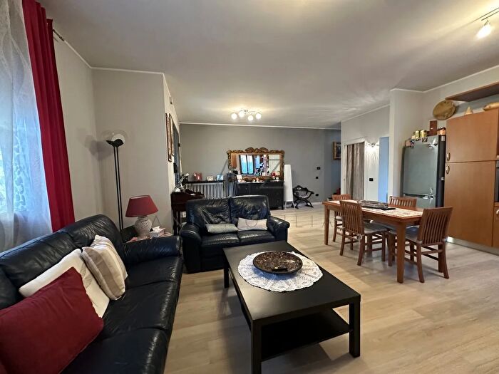 Casa quadrilocale in vendita in Via dei Carraresi, Tombolo