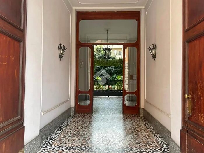 Appartamento quadrilocale in vendita in Via Ercole Ferrario, Milano