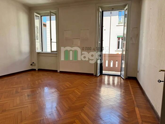 Appartamento trilocale in vendita in Via Luigi Vanvitelli, Milano