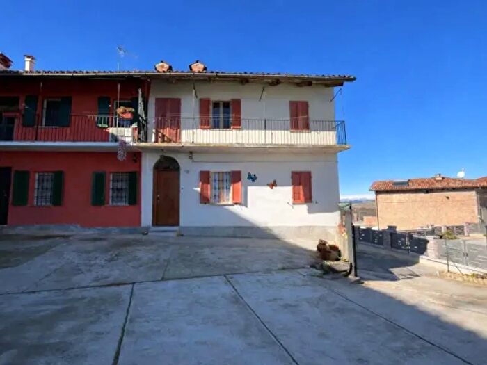 Casa bilocale in vendita in Via della Vittoria, Castellinaldo