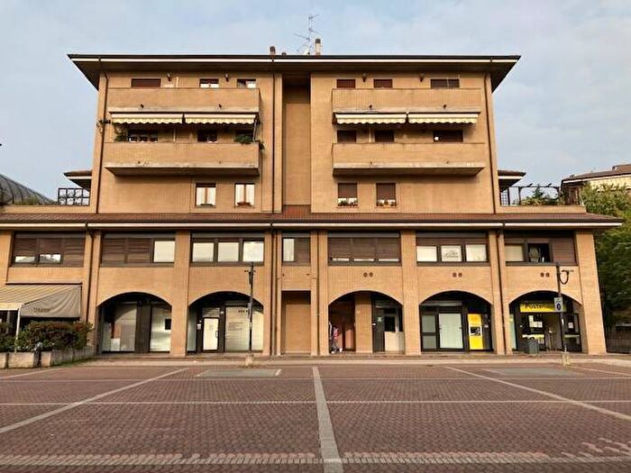 Appartamento quadrilocale in affitto in Via Vittorio Veneto, BovisioMasciago