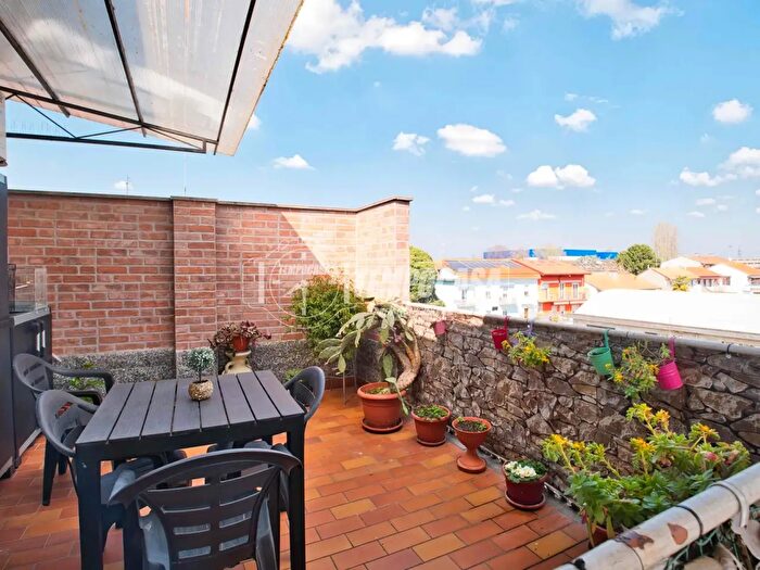 Appartamento quadrilocale in vendita in Novara