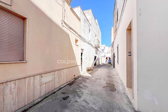 Casa quadrilocale in vendita in Vicolo La Giuggiola, Copertino