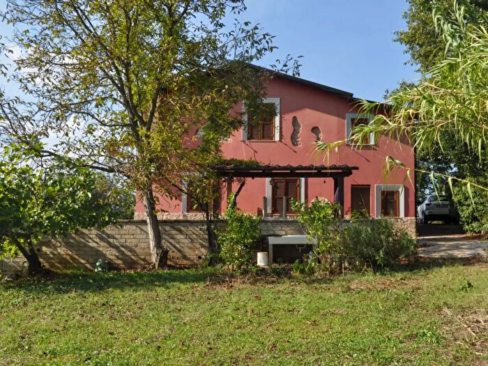 Casa quadrilocale in vendita in Contrada Verano, Paliano