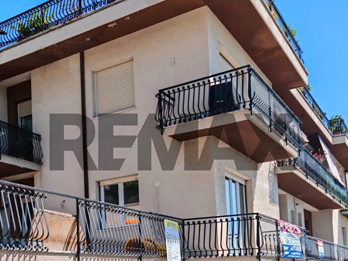 Appartamento trilocale in vendita in Via Marco Polo, Osimo