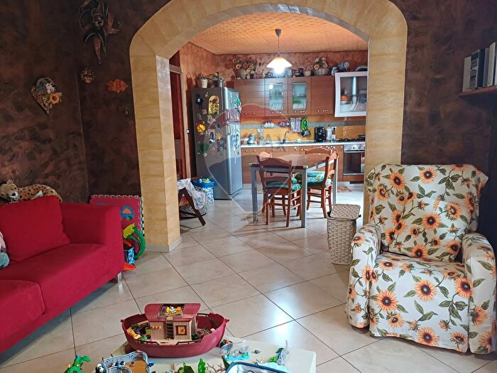 Casa con 5 locali in vendita in Via Gulfi, Chiaramonte Gulfi