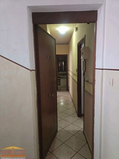 Appartamento trilocale in vendita in Via Sottotenente Cantone, Mascalucia