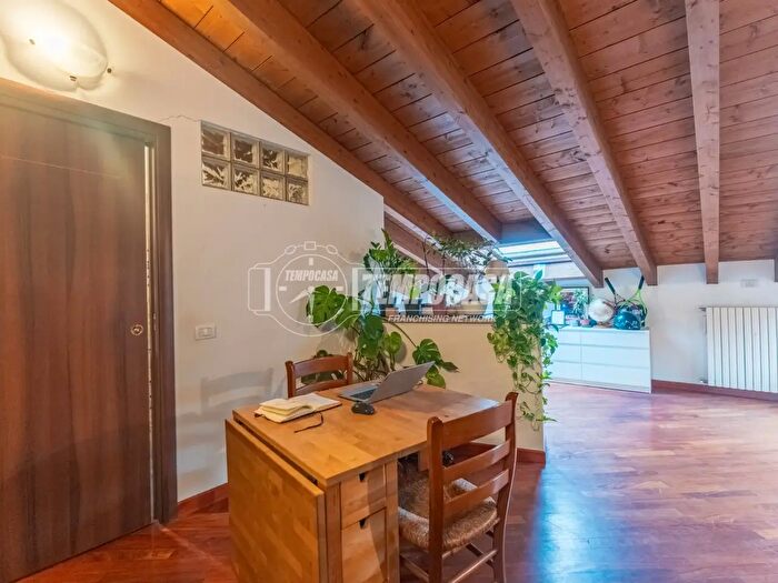 Appartamento monolocale in vendita in Piazzale Carlo Maciachini, Milano