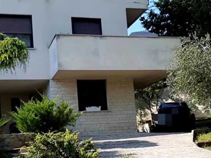 Casa quadrilocale in vendita in Via Calderai, Muggia