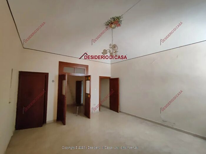 Appartamento trilocale in vendita in Via S Lorenzo Carini Pa Italia, Carini