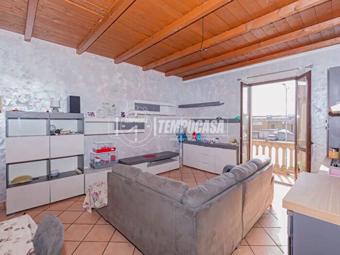 Appartamento bilocale in vendita in Via Manara Negrone, Vigevano