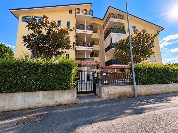 Appartamento quadrilocale in affitto in Via Gioacchino da Fiore, Montalto Uffugo