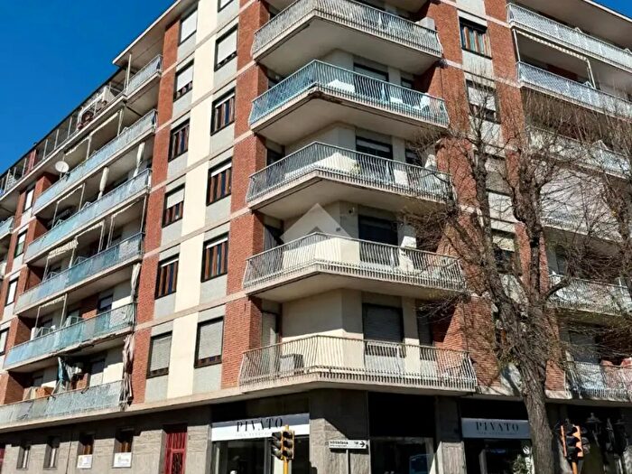 Appartamento trilocale in vendita in Via Stupinigi, Vinovo