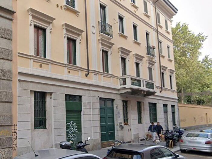 Appartamento bilocale in affitto in Via Gaudenzio Ferrari, Corso Genova, Milano