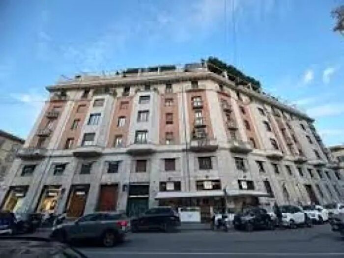 Appartamento bilocale in affitto in Via Emilio Motta, Milano