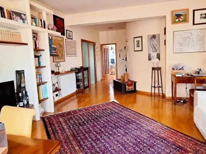 Appartamento quadrilocale in vendita in Via Lazio, Aprilia